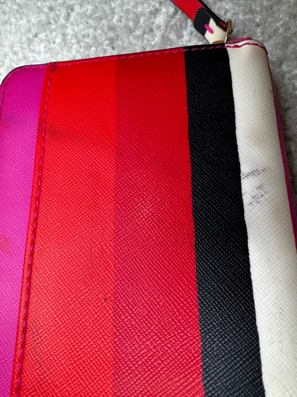 Kate Spade New York Laurel Way Bonita Stripe large continental zip around wallet - Picture 3 of 9